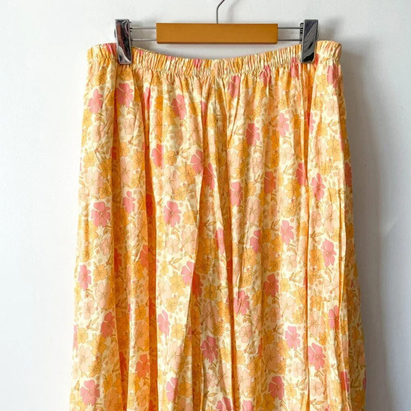 Jackson Rowe Swale Skirt And Top Set NWT Vintage Poppy Floral Size Large - Picture 10 of 13